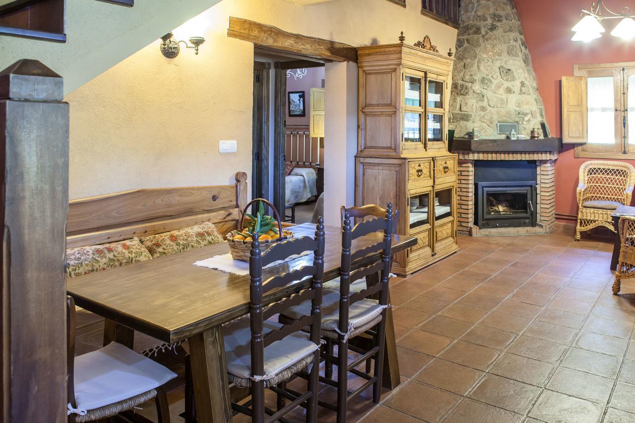 Casa Rural El Pilar Acebo Extérieur photo