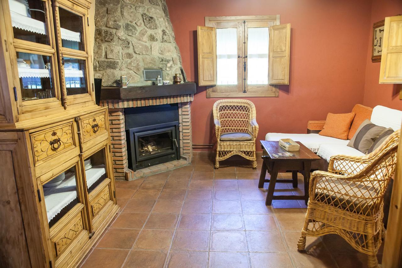 Casa Rural El Pilar Acebo Extérieur photo