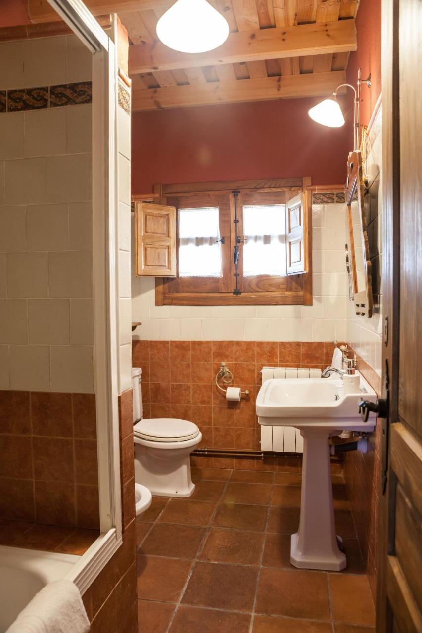 Casa Rural El Pilar Acebo Extérieur photo